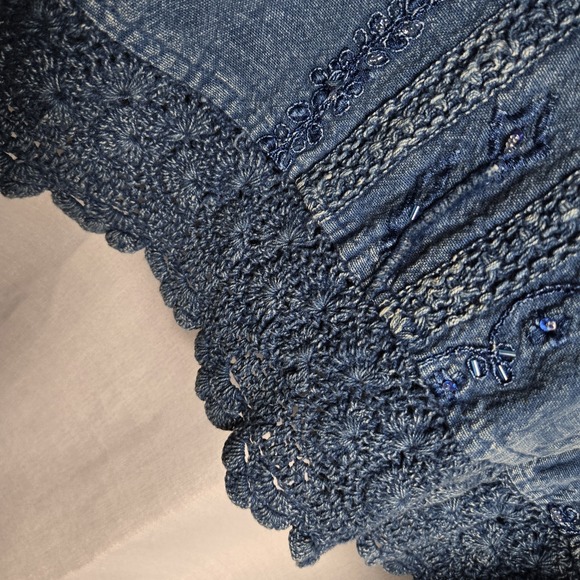 Vintage‎ Embroidered Beaded Denim Shacket with Crochet Trim - Picture 7 of 10